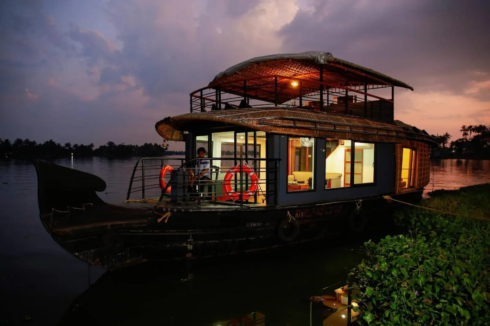 Royal Houseboats Hotel Alappuzha Úszó hotel